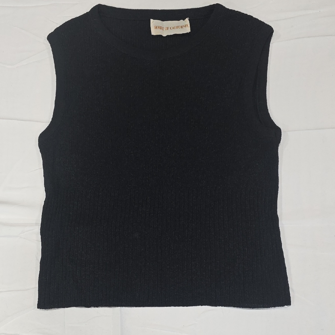 Koret Classic Black Sleeveless Knit Top